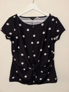 Ann Taylor Black Polka Dot Tie-Front Short Sleeve Top
